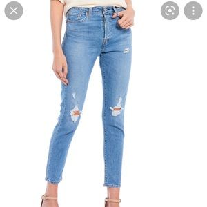 Levi’s wedgie skinny jeans